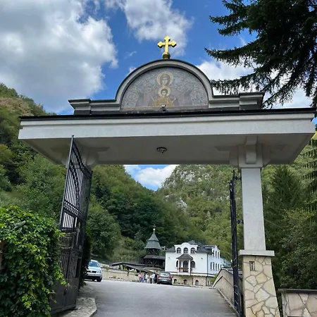 Kuca - Sekovici