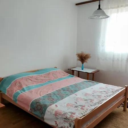 Kuca - Appartement *